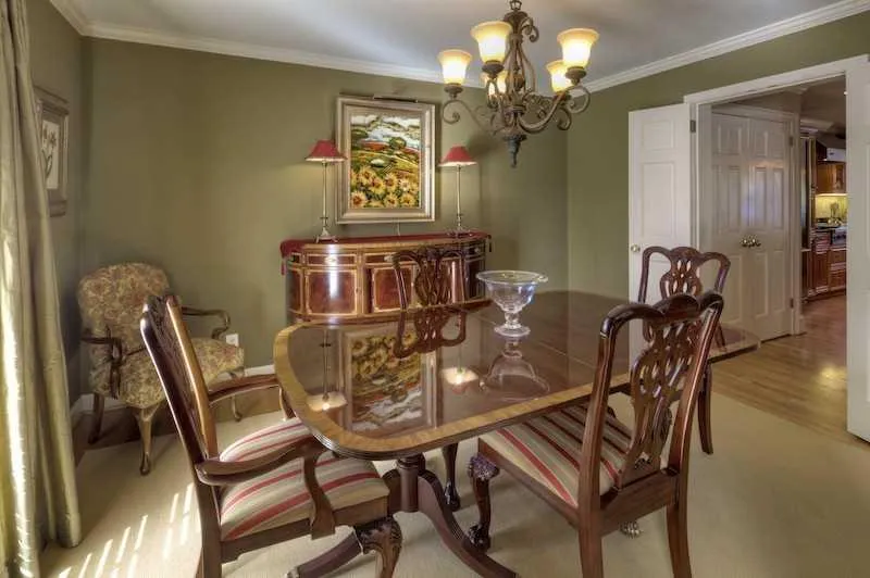 235 Forrest Lake Drive, Sandy Springs, Georgia 30327, 4 Bedrooms Bedrooms, ,3 BathroomsBathrooms,Residential,Sold,235 Forrest Lake Drive,4309590