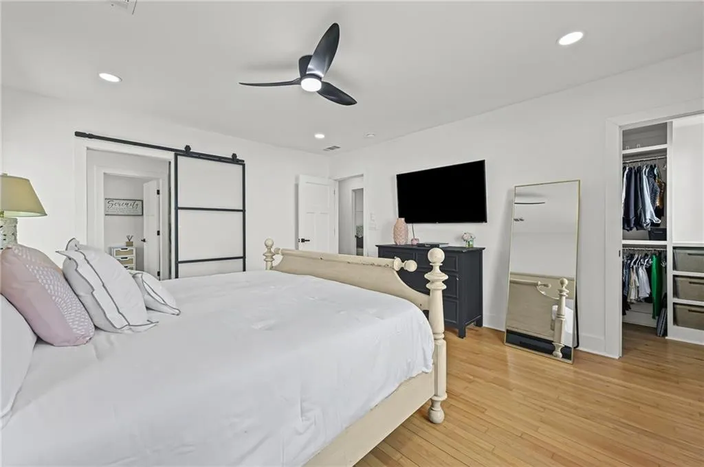 5905 Greenbrier Road, Atlanta, Georgia 30328, 4 Bedrooms Bedrooms, ,3 BathroomsBathrooms,Residential,For Sale,5905 Greenbrier Road,7735772