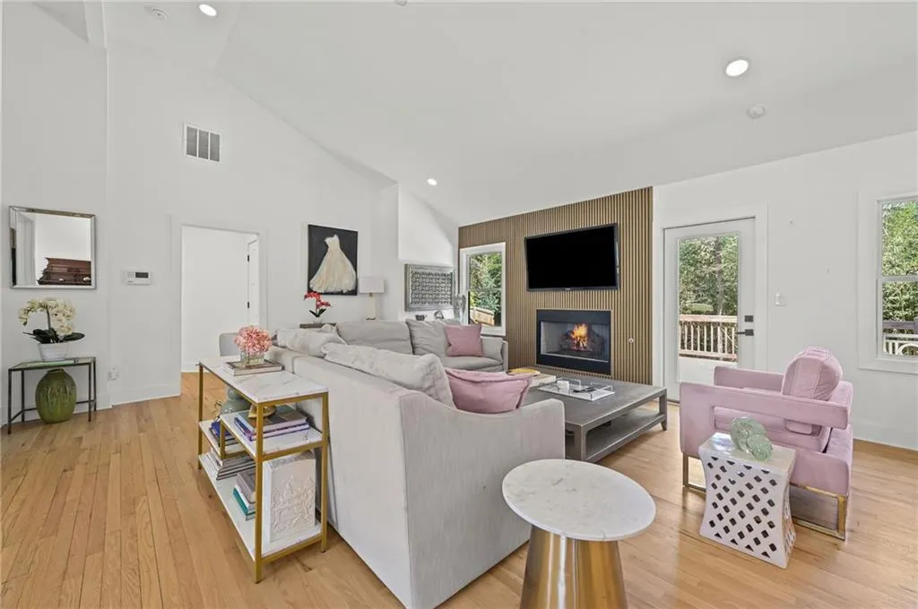 5905 Greenbrier Road, Atlanta, Georgia 30328, 4 Bedrooms Bedrooms, ,3 BathroomsBathrooms,Residential,For Sale,5905 Greenbrier Road,7735772