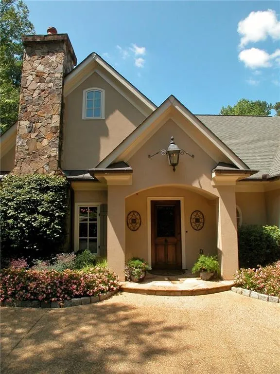 3240 Ivanhoe Drive Nw, Atlanta, Georgia 30327, 5 Bedrooms Bedrooms, ,5 BathroomsBathrooms,Residential,Sold,3240 Ivanhoe Drive Nw,5662911