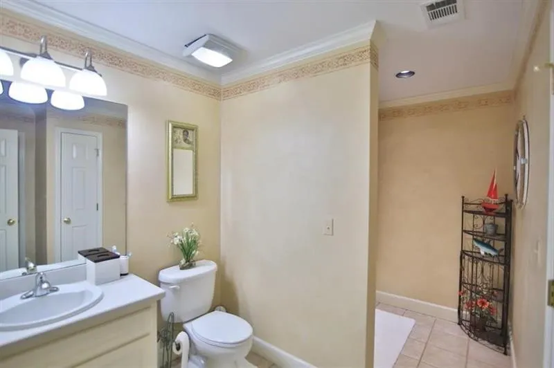 4920 Northway Drive, Atlanta, Georgia 30342, 5 Bedrooms Bedrooms, ,4 BathroomsBathrooms,Residential,Sold,4920 Northway Drive,6637356
