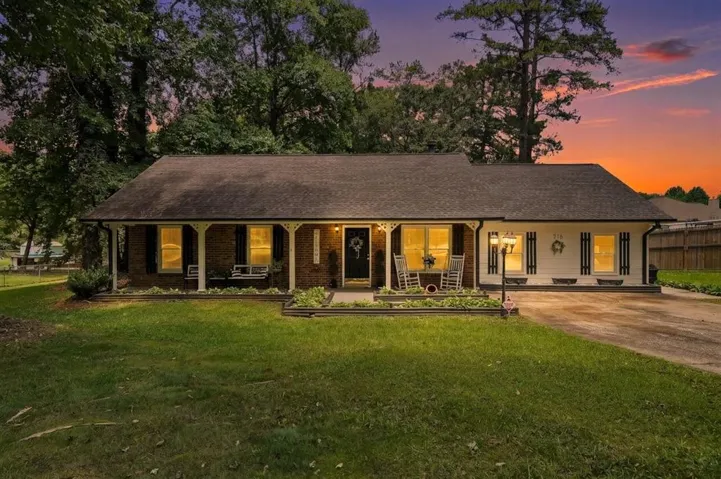 716 County Line Auburn Road, Winder, Georgia 30680