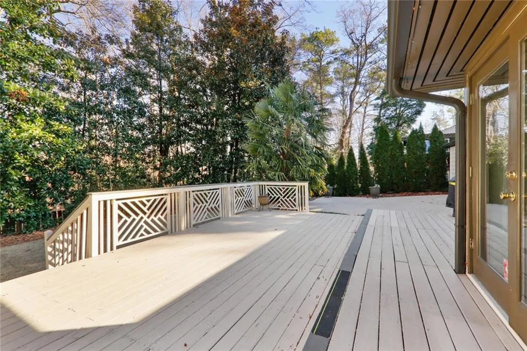 270 Forest Hills Drive, Atlanta, Georgia 30342, 4 Bedrooms Bedrooms, ,3 BathroomsBathrooms,Residential,Sold,270 Forest Hills Drive,6817547