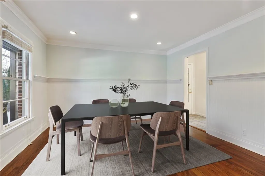 270 Forest Hills Drive, Atlanta, Georgia 30342, 4 Bedrooms Bedrooms, ,3 BathroomsBathrooms,Residential,Sold,270 Forest Hills Drive,6817547