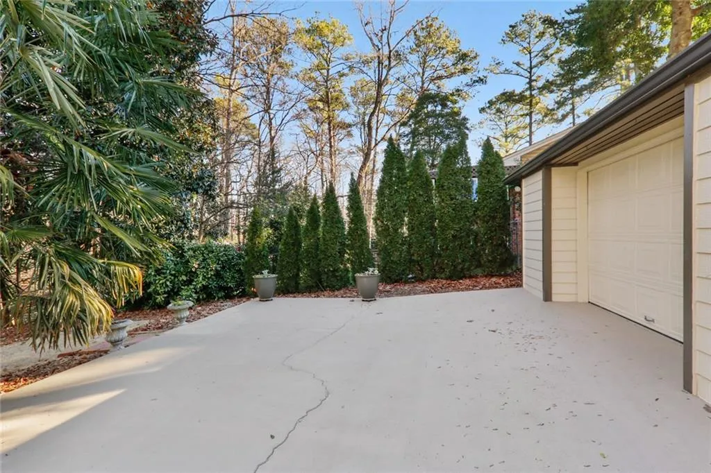 270 Forest Hills Drive, Atlanta, Georgia 30342, 4 Bedrooms Bedrooms, ,3 BathroomsBathrooms,Residential,Sold,270 Forest Hills Drive,6817547