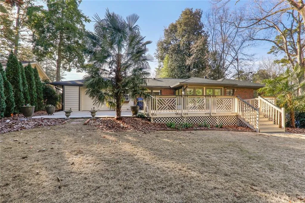 270 Forest Hills Drive, Atlanta, Georgia 30342, 4 Bedrooms Bedrooms, ,3 BathroomsBathrooms,Residential,Sold,270 Forest Hills Drive,6817547