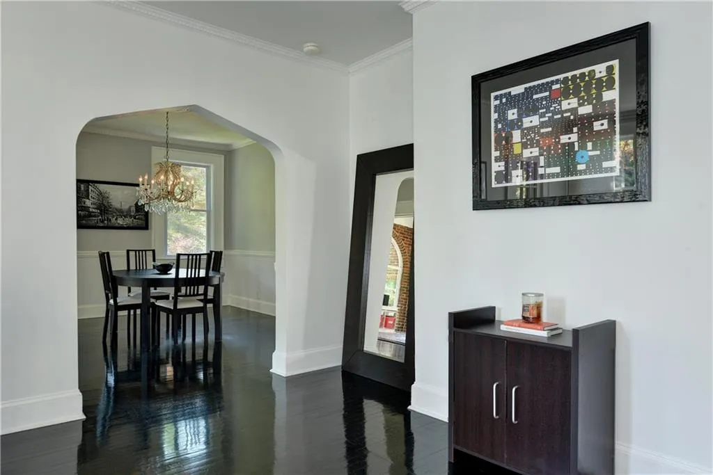 1662 N Pelham Road, Atlanta, Georgia 30324, 2 Bedrooms Bedrooms, ,2 BathroomsBathrooms,Residential,Sold,1662 N Pelham Road,5683017