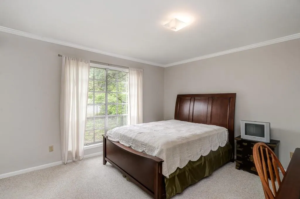 5400 Roswell Road Unit A3, Atlanta, Georgia 30342, 2 Bedrooms Bedrooms, ,1 BathroomBathrooms,Residential,Sold,5400 Roswell Road Unit A3,6002075