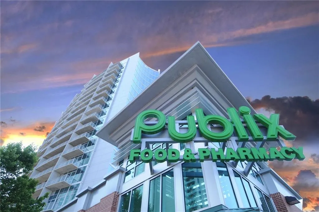 950 W Peachtree Street Nw Unit 1613, Atlanta, Georgia 30309, 1 Bedroom Bedrooms, ,1 BathroomBathrooms,Residential,For Sale,950 W Peachtree Street Nw Unit 1613,7579901