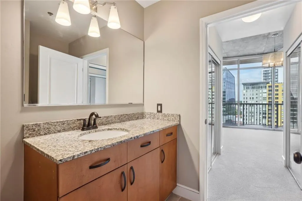 950 W Peachtree Street Nw Unit 1613, Atlanta, Georgia 30309, 1 Bedroom Bedrooms, ,1 BathroomBathrooms,Residential,For Sale,950 W Peachtree Street Nw Unit 1613,7579901