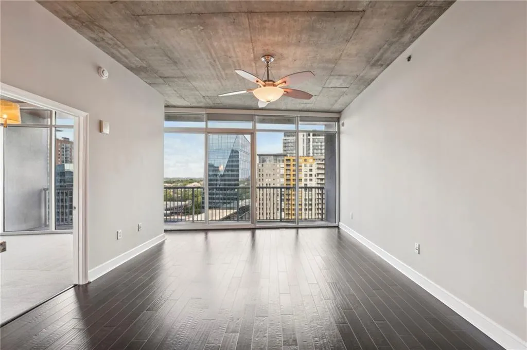 950 W Peachtree Street Nw Unit 1613, Atlanta, Georgia 30309, 1 Bedroom Bedrooms, ,1 BathroomBathrooms,Residential,For Sale,950 W Peachtree Street Nw Unit 1613,7579901