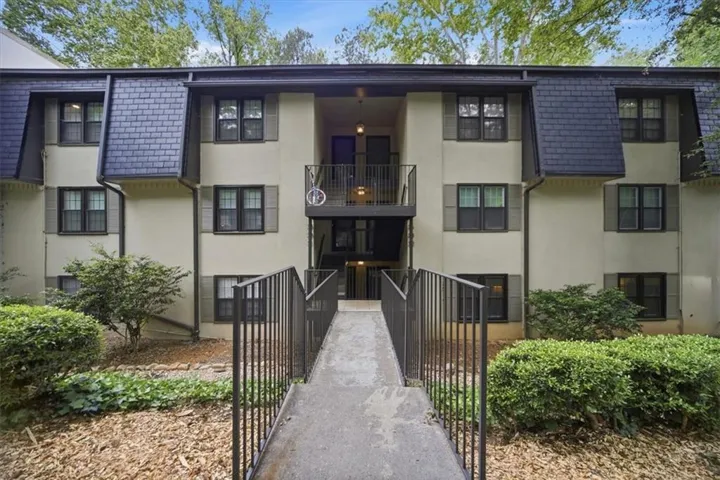 32 Arpege Way Nw Unit 32, Atlanta, Georgia 30327