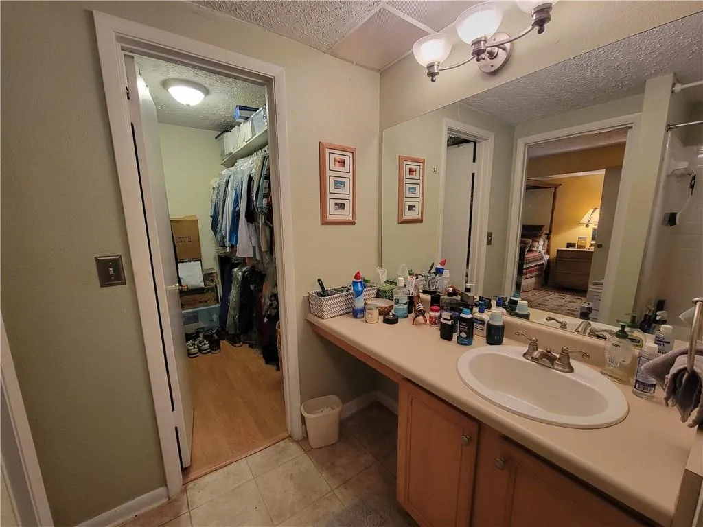 5137 Roswell Road Unit 6, Atlanta, Georgia 30342, 2 Bedrooms Bedrooms, ,2 BathroomsBathrooms,Residential,Sold,5137 Roswell Road Unit 6,7004811