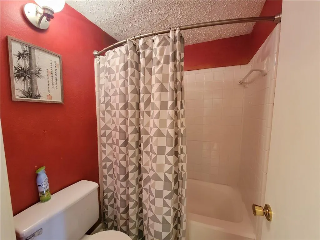 5137 Roswell Road Unit 6, Atlanta, Georgia 30342, 2 Bedrooms Bedrooms, ,2 BathroomsBathrooms,Residential,Sold,5137 Roswell Road Unit 6,7004811