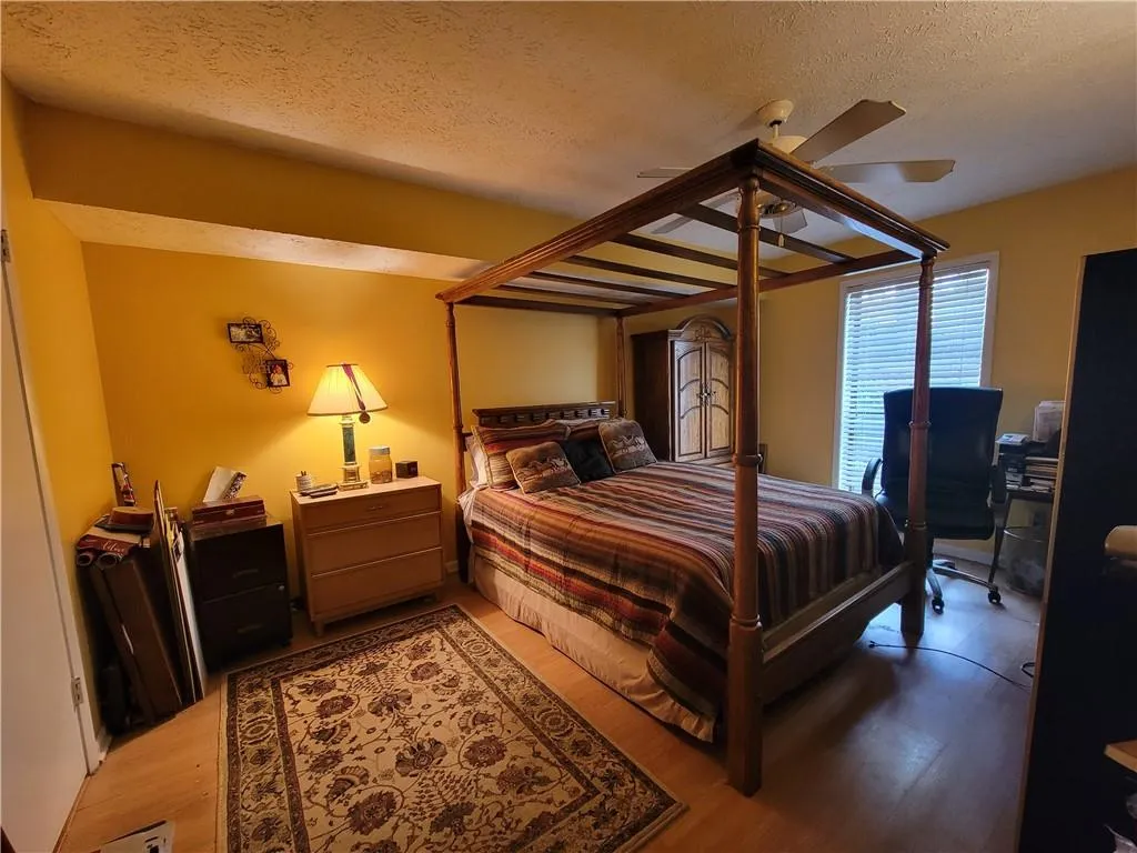 5137 Roswell Road Unit 6, Atlanta, Georgia 30342, 2 Bedrooms Bedrooms, ,2 BathroomsBathrooms,Residential,Sold,5137 Roswell Road Unit 6,7004811