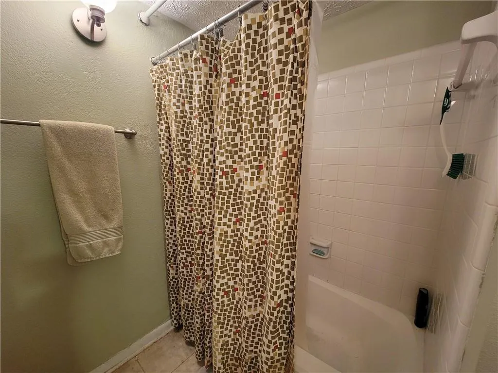 5137 Roswell Road Unit 6, Atlanta, Georgia 30342, 2 Bedrooms Bedrooms, ,2 BathroomsBathrooms,Residential,Sold,5137 Roswell Road Unit 6,7004811