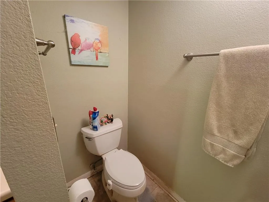 5137 Roswell Road Unit 6, Atlanta, Georgia 30342, 2 Bedrooms Bedrooms, ,2 BathroomsBathrooms,Residential,Sold,5137 Roswell Road Unit 6,7004811