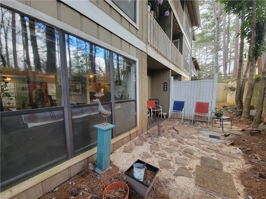 5137 Roswell Road Unit 6, Atlanta, Georgia 30342, 2 Bedrooms Bedrooms, ,2 BathroomsBathrooms,Residential,Sold,5137 Roswell Road Unit 6,7004811