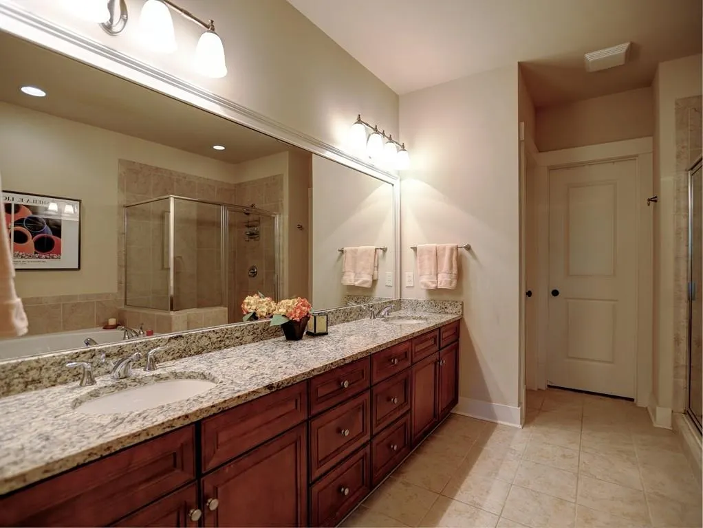 1417 River Vista Drive, Atlanta, Georgia 30339, 4 Bedrooms Bedrooms, ,4 BathroomsBathrooms,Residential,Sold,1417 River Vista Drive,6015733
