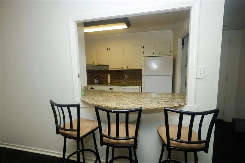 2965 Pharr Court South Nw Unit 312, Atlanta, Georgia 30305, 2 Bedrooms Bedrooms, 0 ,2 BathroomsBathrooms,Residential,For Sale,2965 Pharr Court South Nw Unit 312,7726622