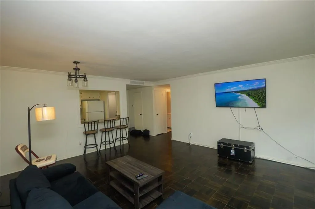 2965 Pharr Court South Nw Unit 312, Atlanta, Georgia 30305, 2 Bedrooms Bedrooms, 0 ,2 BathroomsBathrooms,Residential,For Sale,2965 Pharr Court South Nw Unit 312,7726622
