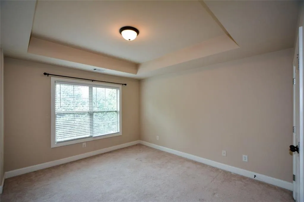 7880 Glisten Avenue, Atlanta, Georgia 30328, 3 Bedrooms Bedrooms, ,2 BathroomsBathrooms,Residential,Sold,7880 Glisten Avenue,7183864