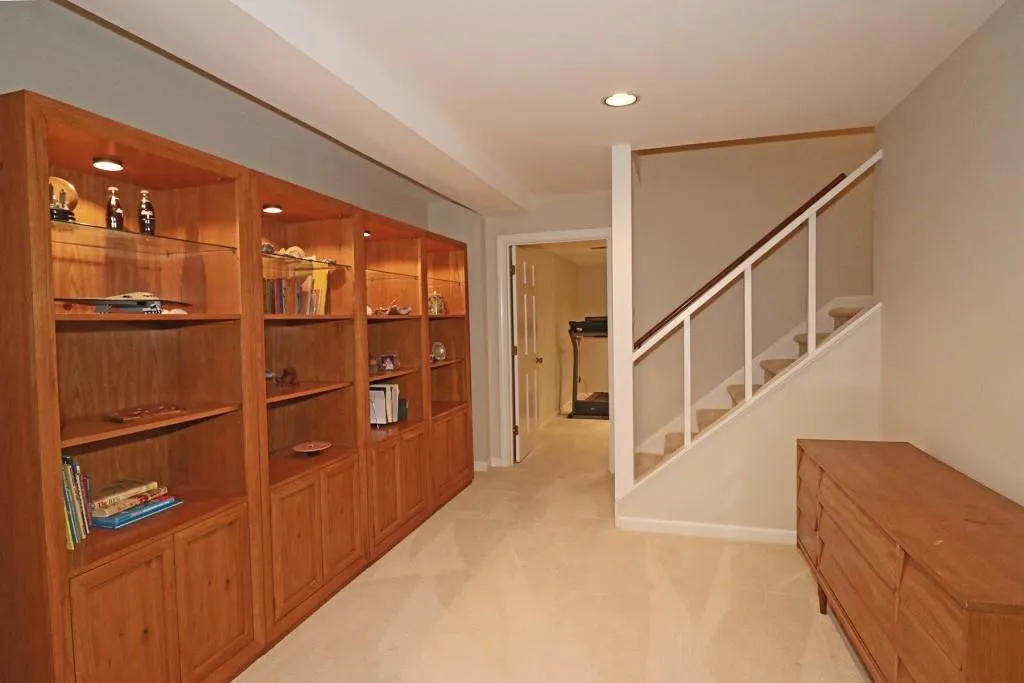 30 Cameron Glen Drive, Sandy Springs, Georgia 30328, 5 Bedrooms Bedrooms, ,4 BathroomsBathrooms,Residential,Sold,30 Cameron Glen Drive,6555212