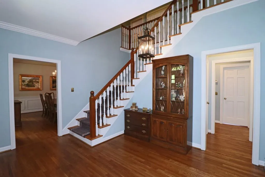30 Cameron Glen Drive, Sandy Springs, Georgia 30328, 5 Bedrooms Bedrooms, ,4 BathroomsBathrooms,Residential,Sold,30 Cameron Glen Drive,6555212