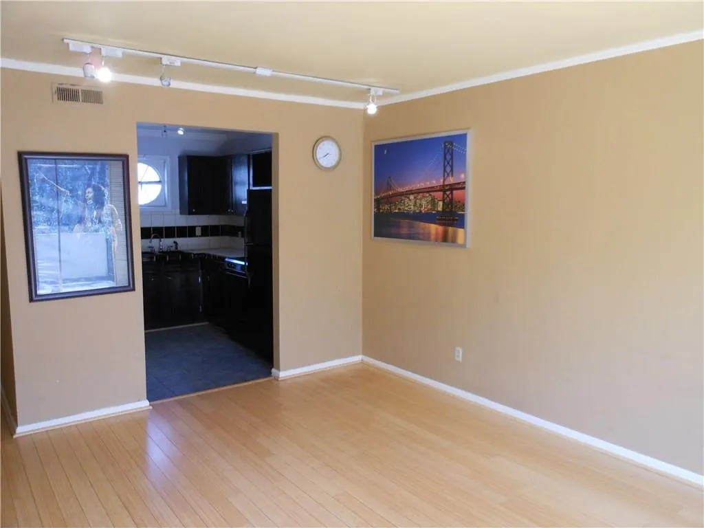 5400 Roswell Road Unit G3, Sandy Springs, Georgia 30342, 1 Bedroom Bedrooms, ,1 BathroomBathrooms,Residential,Sold,5400 Roswell Road Unit G3,5847659