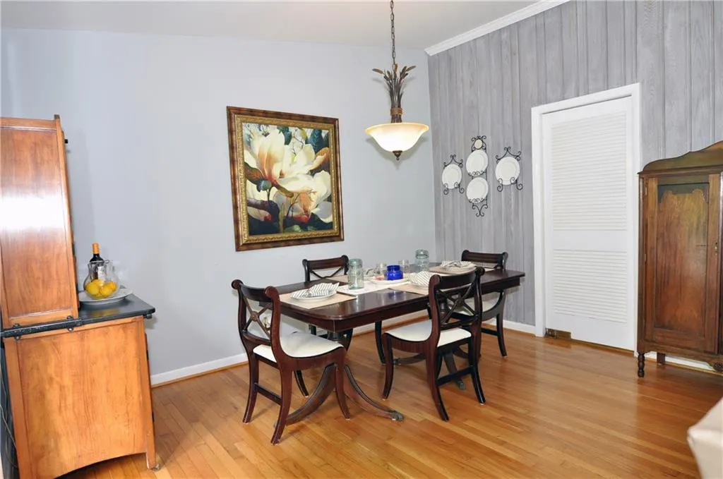 5980 Hilderbrand Drive, Sandy Springs, Georgia 30328, 3 Bedrooms Bedrooms, ,2 BathroomsBathrooms,Residential,Sold,5980 Hilderbrand Drive,5703817