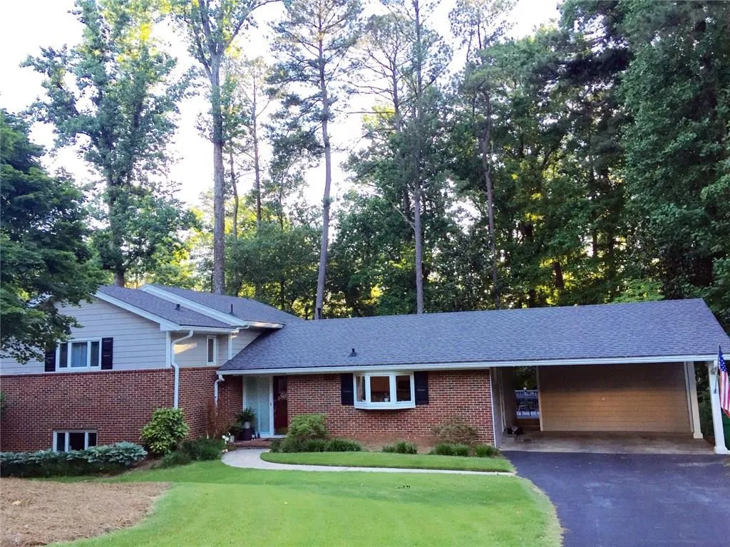 5980 Hilderbrand Drive, Sandy Springs, Georgia 30328, 3 Bedrooms Bedrooms, ,2 BathroomsBathrooms,Residential,Sold,5980 Hilderbrand Drive,5703817