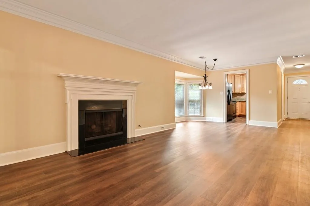 565 Towergate Place, Sandy Springs, Georgia 30350, 3 Bedrooms Bedrooms, ,3 BathroomsBathrooms,Residential,Sold,565 Towergate Place,6739376 565 Towergate Place, Sandy Springs, Georgia 30350, 3 Bedrooms Bedrooms, ,3 BathroomsBathrooms,Residential,Sold,565 Towergate Place,6739376
