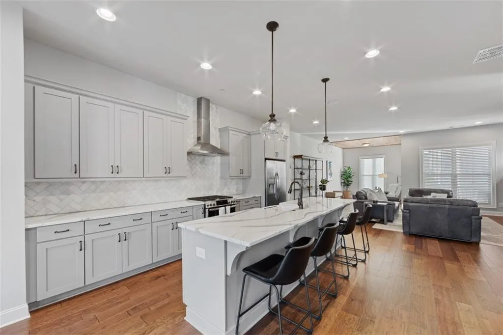 253 Franklin Road, Atlanta, Georgia 30342, 3 Bedrooms Bedrooms, ,3 BathroomsBathrooms,Residential,Sold,253 Franklin Road,7138582