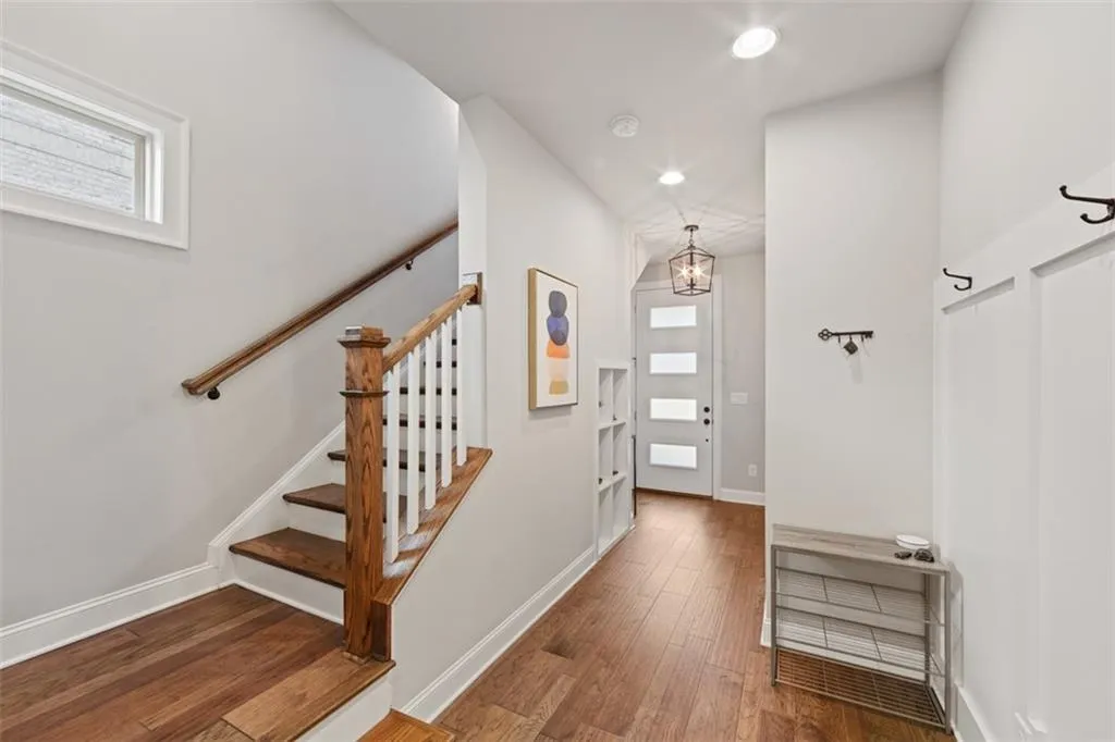 253 Franklin Road, Atlanta, Georgia 30342, 3 Bedrooms Bedrooms, ,3 BathroomsBathrooms,Residential,Sold,253 Franklin Road,7138582