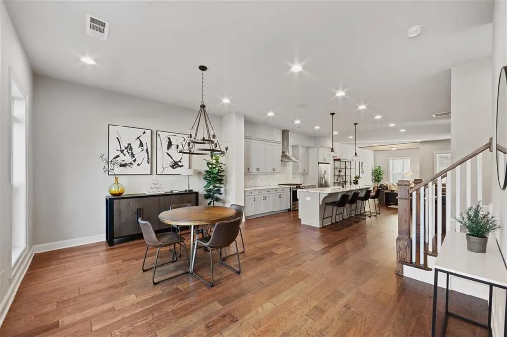 253 Franklin Road, Atlanta, Georgia 30342, 3 Bedrooms Bedrooms, ,3 BathroomsBathrooms,Residential,Sold,253 Franklin Road,7138582