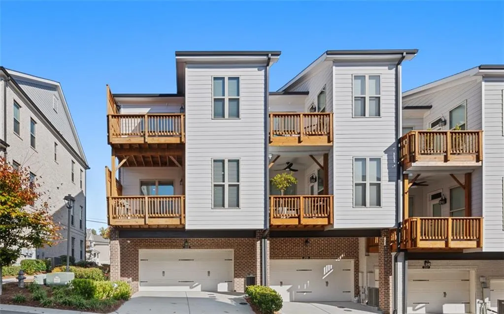 253 Franklin Road, Atlanta, Georgia 30342, 3 Bedrooms Bedrooms, ,3 BathroomsBathrooms,Residential,Sold,253 Franklin Road,7138582