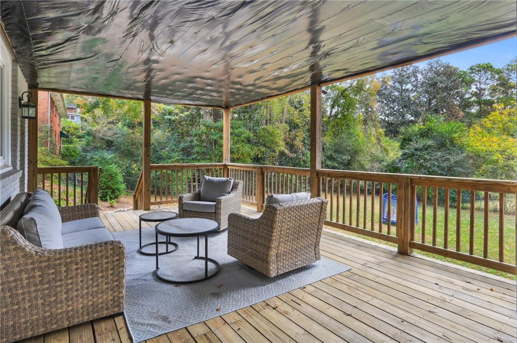 6825 Sunny Brook Lane, Atlanta, Georgia 30328, 3 Bedrooms Bedrooms, ,2 BathroomsBathrooms,Residential,Sold,6825 Sunny Brook Lane,7296764