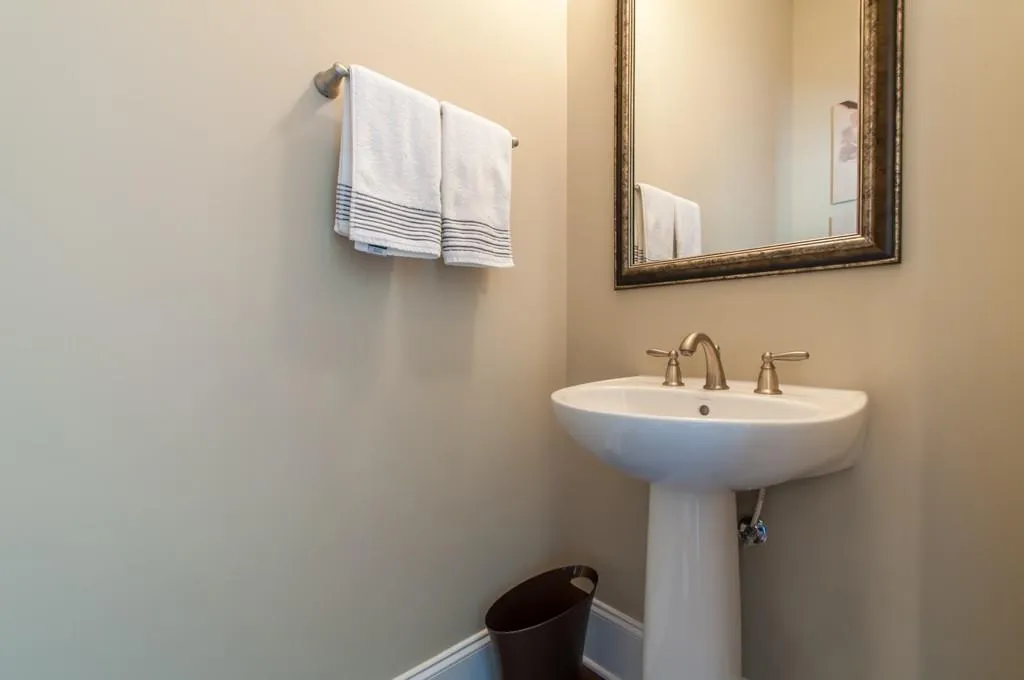 3720 Broughton Circle Se, Atlanta, Georgia 30339, 3 Bedrooms Bedrooms, ,3 BathroomsBathrooms,Residential,Sold,3720 Broughton Circle Se,5653519