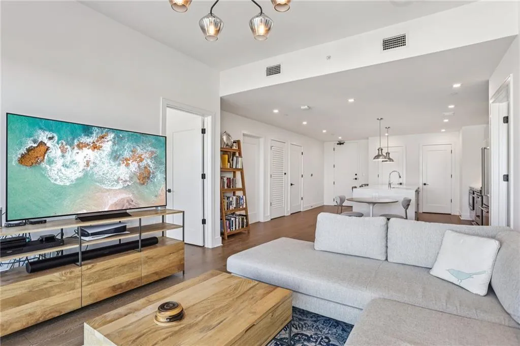 788 W Marietta Street Nw Unit 608, Atlanta, Georgia 30318, 2 Bedrooms Bedrooms, ,2 BathroomsBathrooms,Residential,For Sale,788 W Marietta Street Nw Unit 608,7667756