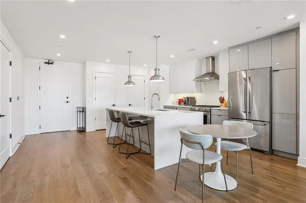 788 W Marietta Street Nw Unit 608, Atlanta, Georgia 30318, 2 Bedrooms Bedrooms, ,2 BathroomsBathrooms,Residential,For Sale,788 W Marietta Street Nw Unit 608,7667756