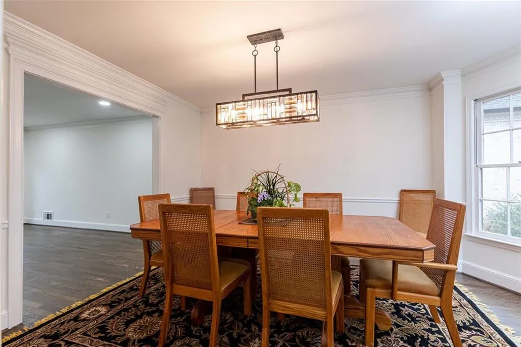 325 Breakwater Ridge, Atlanta, Georgia 30328, 5 Bedrooms Bedrooms, ,4 BathroomsBathrooms,Residential,Sold,325 Breakwater Ridge,6838047