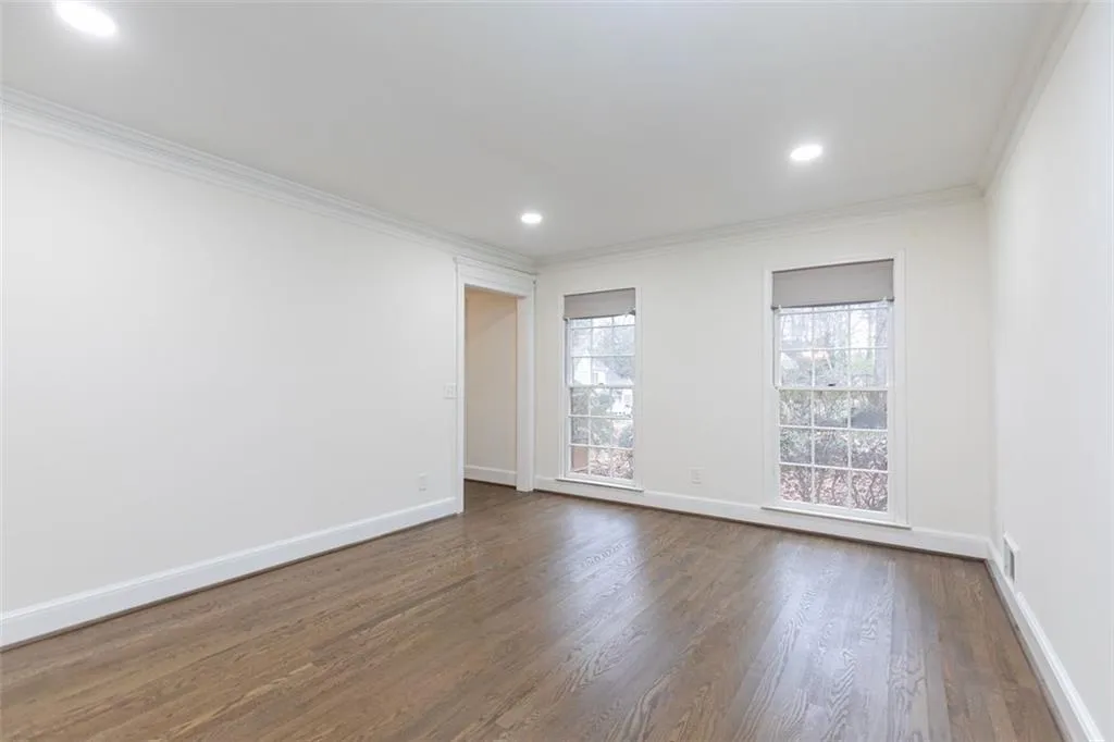 325 Breakwater Ridge, Atlanta, Georgia 30328, 5 Bedrooms Bedrooms, ,4 BathroomsBathrooms,Residential,Sold,325 Breakwater Ridge,6838047