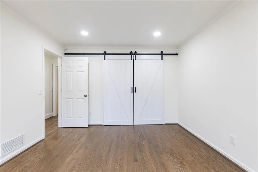 325 Breakwater Ridge, Atlanta, Georgia 30328, 5 Bedrooms Bedrooms, ,4 BathroomsBathrooms,Residential,Sold,325 Breakwater Ridge,6838047