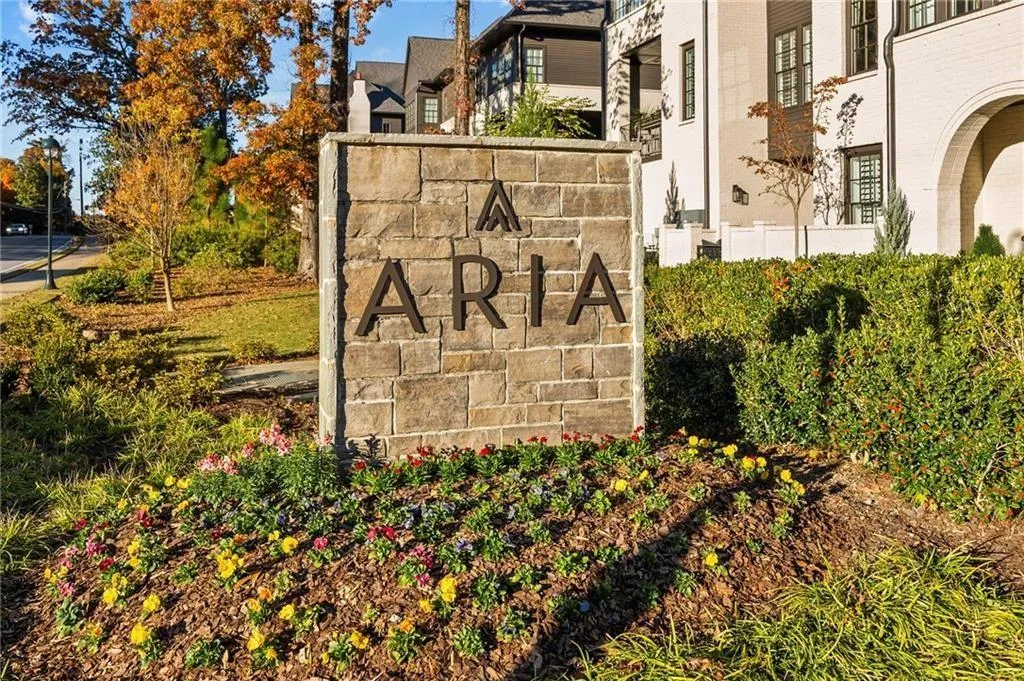 6494 Canopy Drive, Atlanta, Georgia 30328, 5 Bedrooms Bedrooms, ,4 BathroomsBathrooms,Residential,Sold,6494 Canopy Drive,6981534