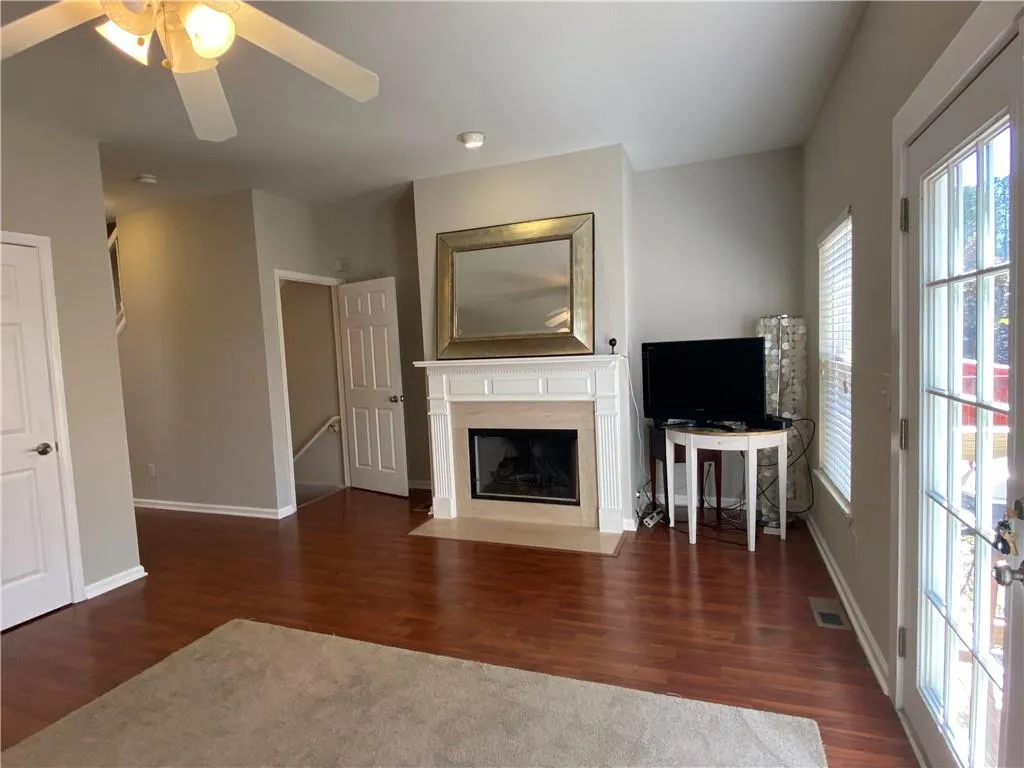 1804 Masons Creek Cir, Sandy Springs, Georgia 30350, 3 Bedrooms Bedrooms, ,3 BathroomsBathrooms,Residential,Sold,1804 Masons Creek Cir,6848134