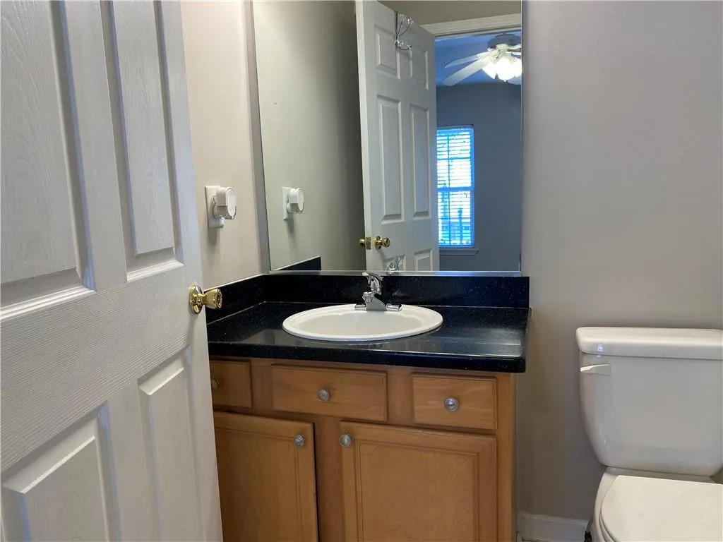 1804 Masons Creek Cir, Sandy Springs, Georgia 30350, 3 Bedrooms Bedrooms, ,3 BathroomsBathrooms,Residential,Sold,1804 Masons Creek Cir,6848134