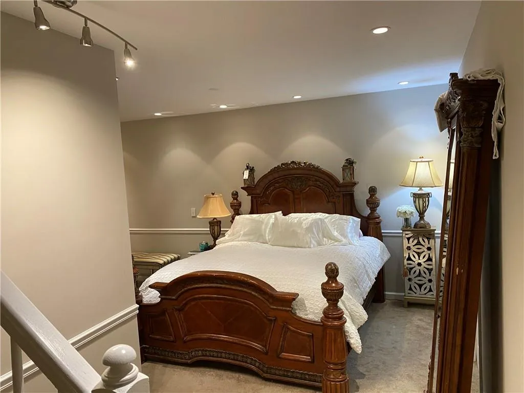 1804 Masons Creek Cir, Sandy Springs, Georgia 30350, 3 Bedrooms Bedrooms, ,3 BathroomsBathrooms,Residential,Sold,1804 Masons Creek Cir,6848134