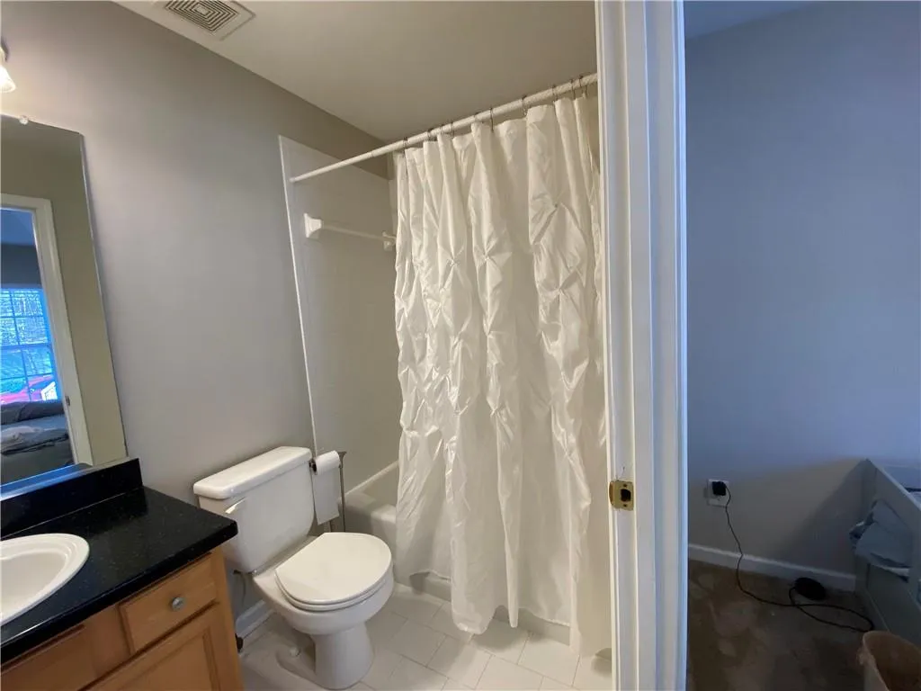 1804 Masons Creek Cir, Sandy Springs, Georgia 30350, 3 Bedrooms Bedrooms, ,3 BathroomsBathrooms,Residential,Sold,1804 Masons Creek Cir,6848134