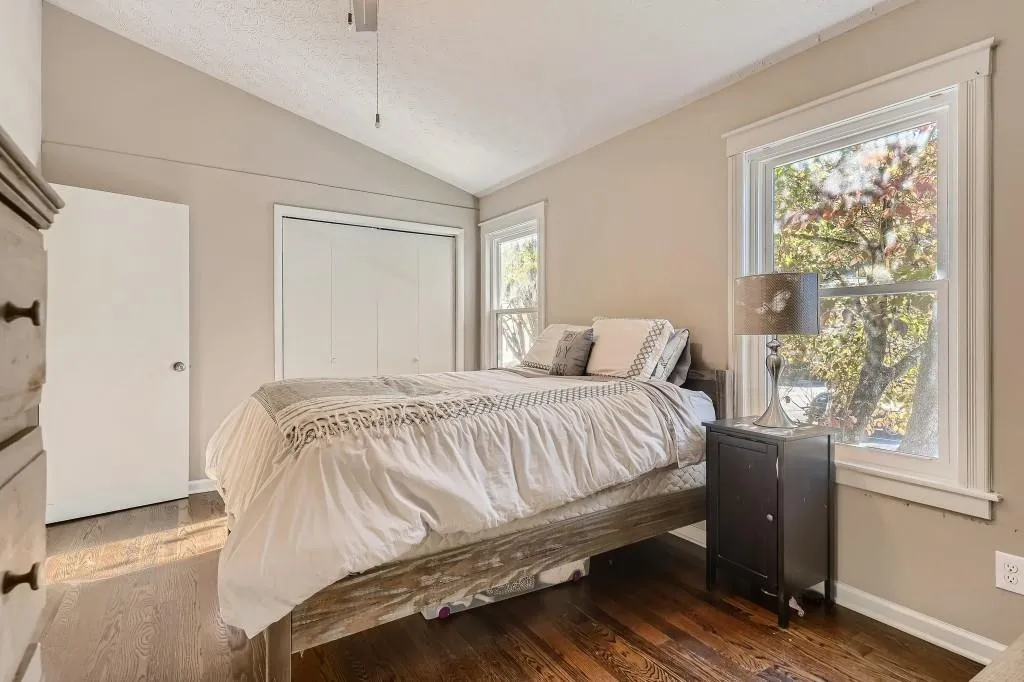 2208 Queen Anne Court, Sandy Springs, Georgia 30350, 3 Bedrooms Bedrooms, ,2 BathroomsBathrooms,Residential,Sold,2208 Queen Anne Court,6969131