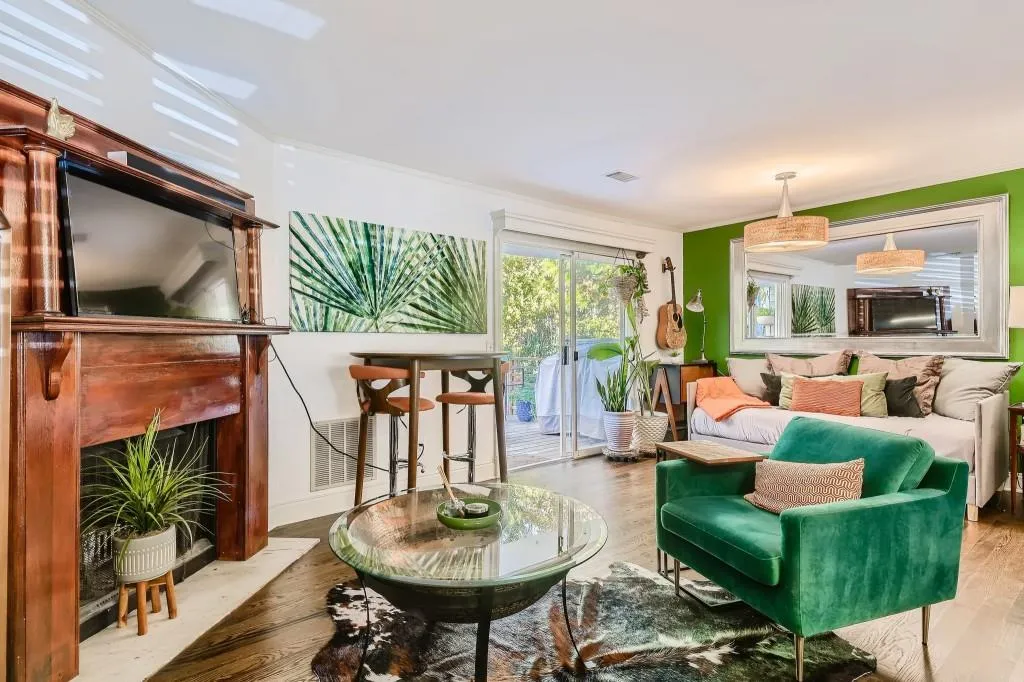 2208 Queen Anne Court, Sandy Springs, Georgia 30350, 3 Bedrooms Bedrooms, ,2 BathroomsBathrooms,Residential,Sold,2208 Queen Anne Court,6969131